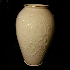 Lenox CENTENNIAL Vase 1889-1989 Ivory Cream Floral